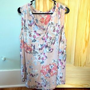 Lila Rose dressy tank top, size 1X. Pale pink, blue, gray, purple.
